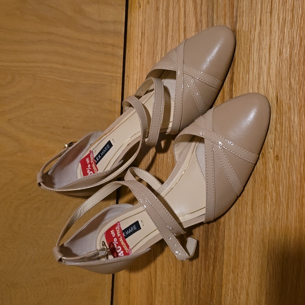 Beige heels